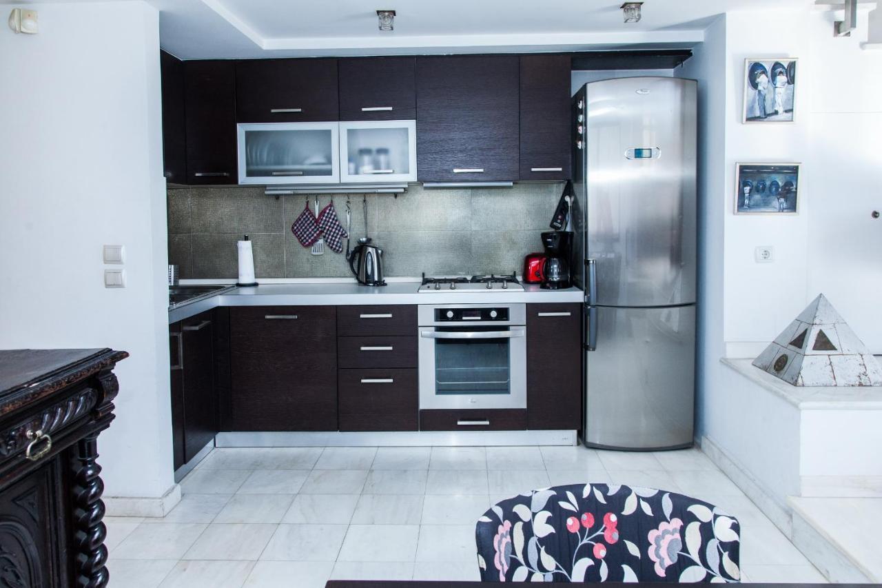 Unique Apt W/ Veranda Walking Distance To Sites Διαμέρισμα Αθήνα Εξωτερικό φωτογραφία